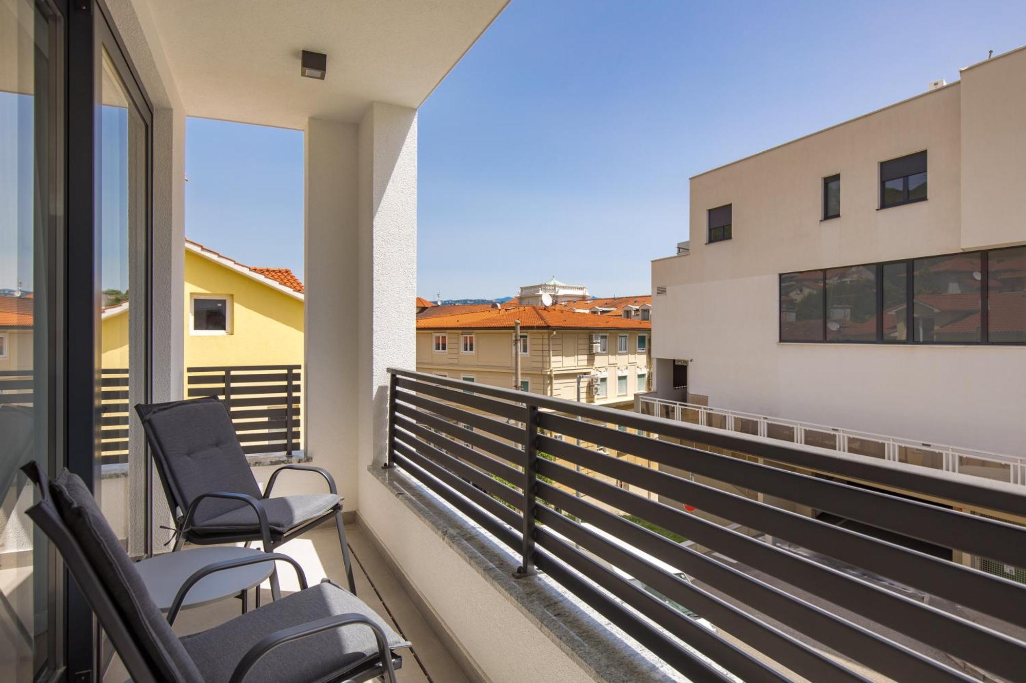 Belinda Apartments With Balcony Οπατία Εξωτερικό φωτογραφία
