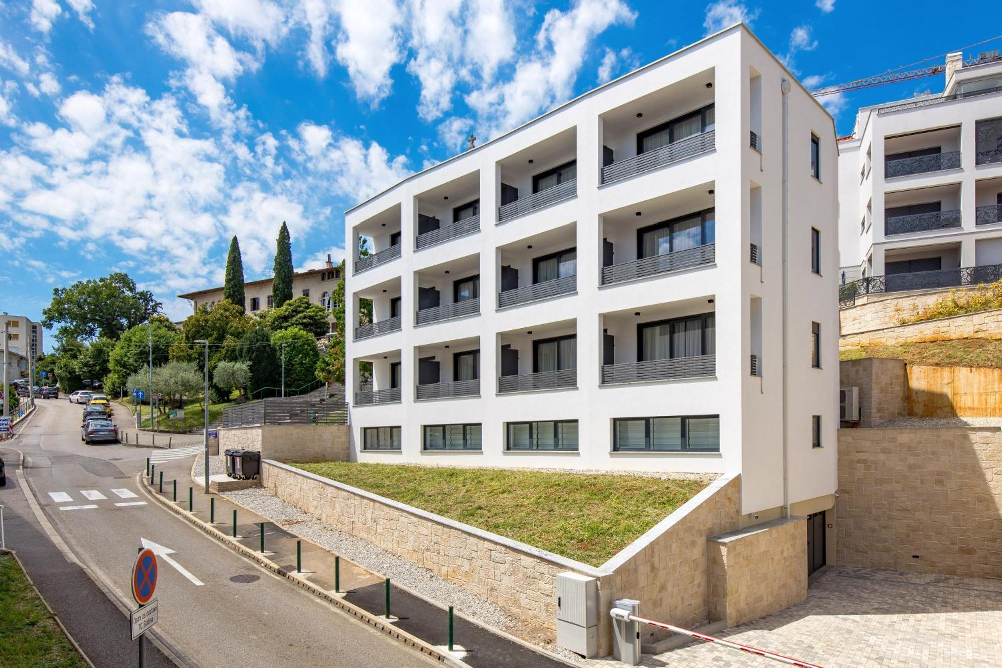 Belinda Apartments With Balcony Οπατία Εξωτερικό φωτογραφία